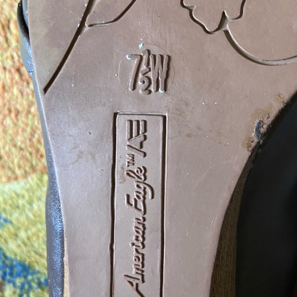 American Eagle flats. Chocolate brown w/ sassy toe box and nice little wedge. - Picture 3 of 9
